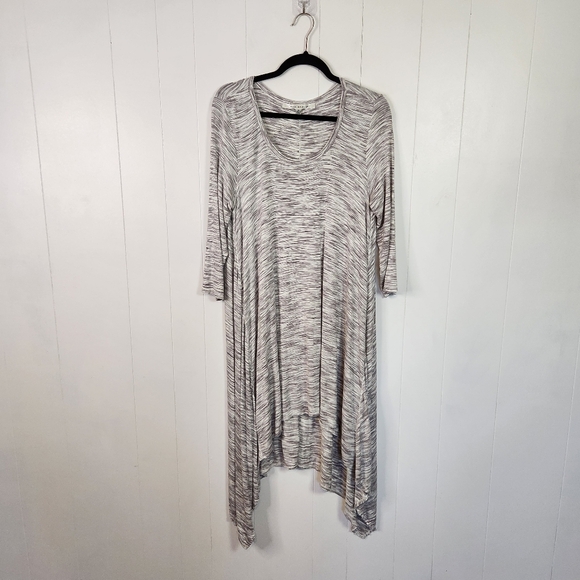 Max Studio Gray Sharkbite Hem Tunic Hi Low Dress 3/4 Sleeves Soft Stretchy Large - Picture 1 of 6